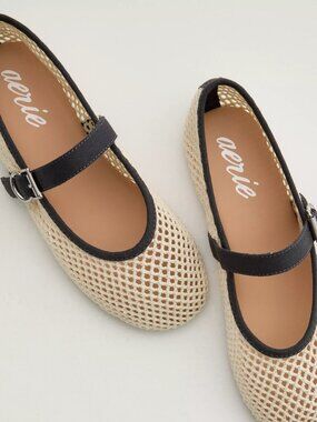 AEO Aerie Crochet Ballet Flats Women Size 7, Ivory Cream